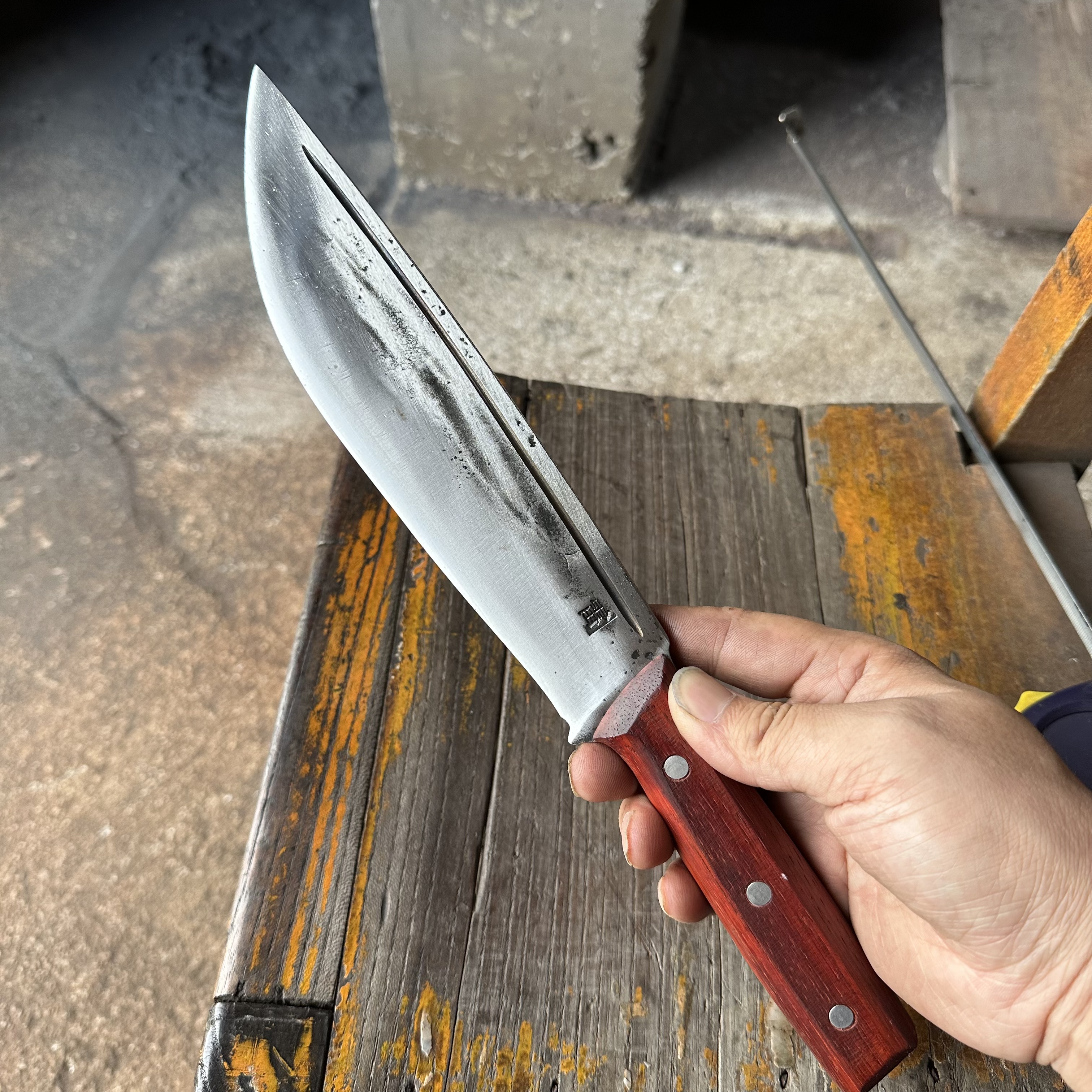 雷氏锻打 纯手工弹簧钢锻打分割剃毛刀宰牛羊刀划肉刀