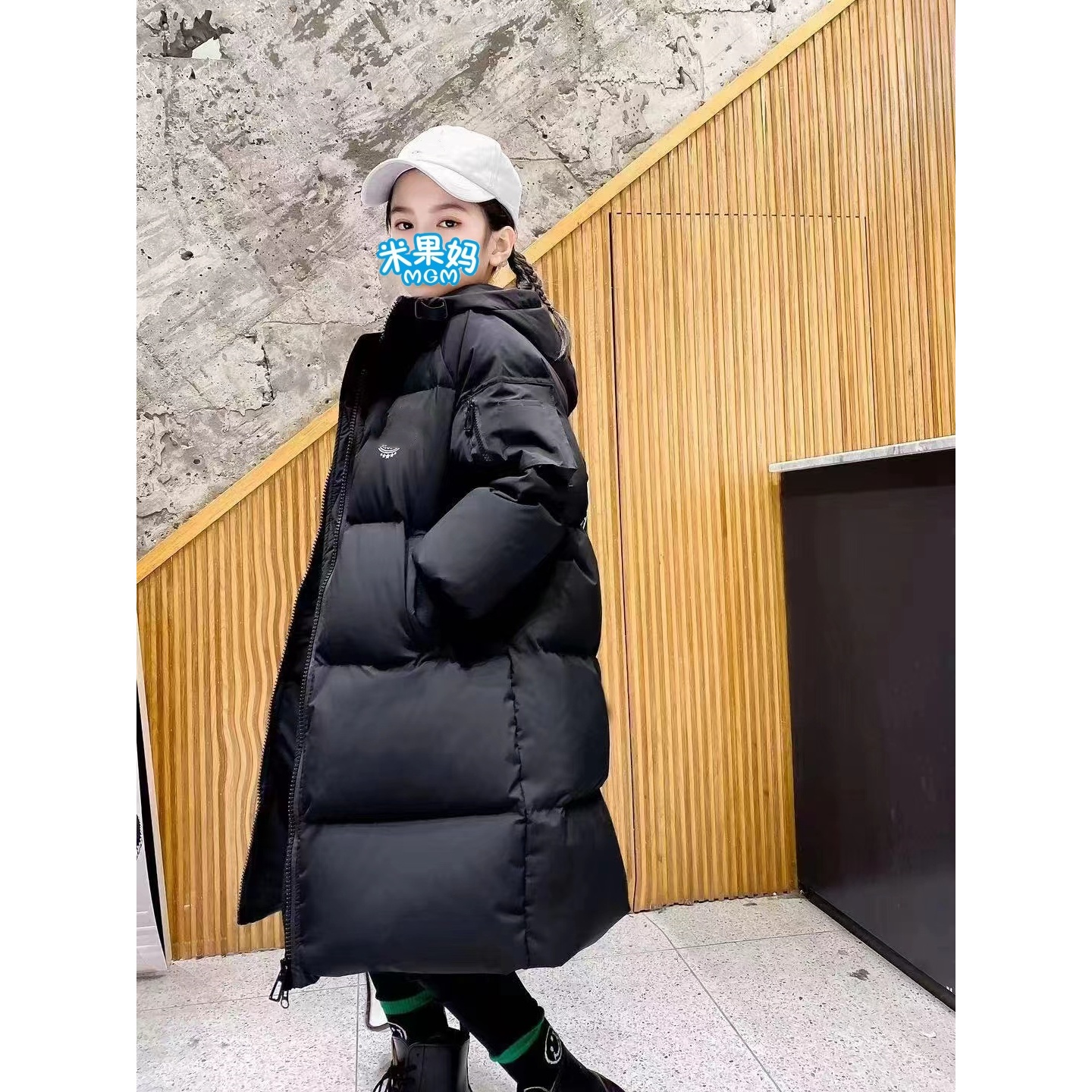 儿童2024春季新款加厚过膝连帽羽绒服(以外包装尺码为准)D5101