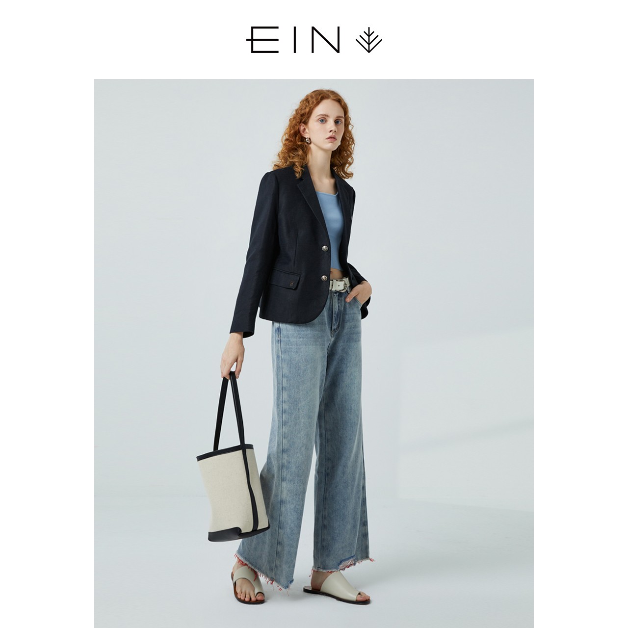 EIN/言【轻行牛仔】2023春季新品女破洞宽松飒爽磨毛边直筒牛仔裤