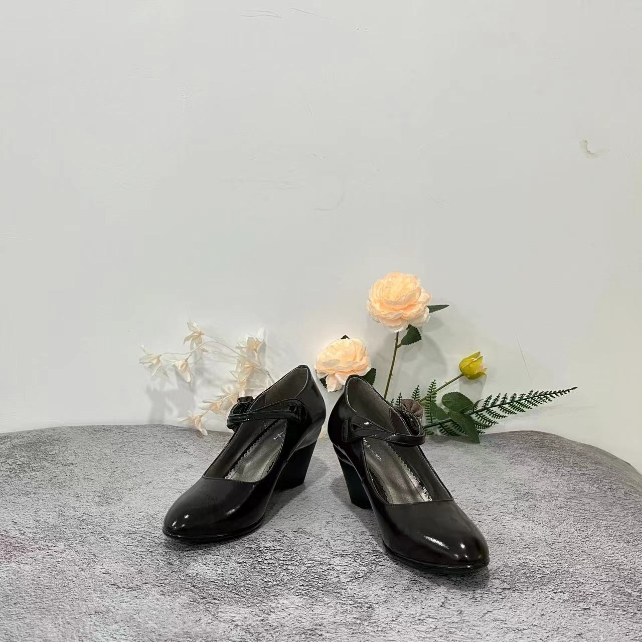 小强家女鞋  森家气质休闲女单鞋(C325)  《小强推荐》(20A50009)