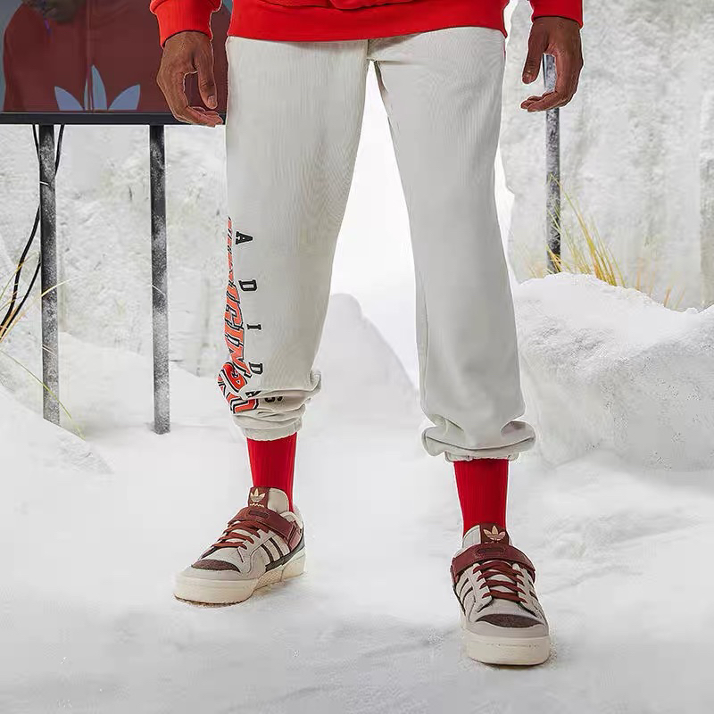 Adidas三叶草男子超帅侧标logo束脚复古运动卫裤时尚直筒HF9219