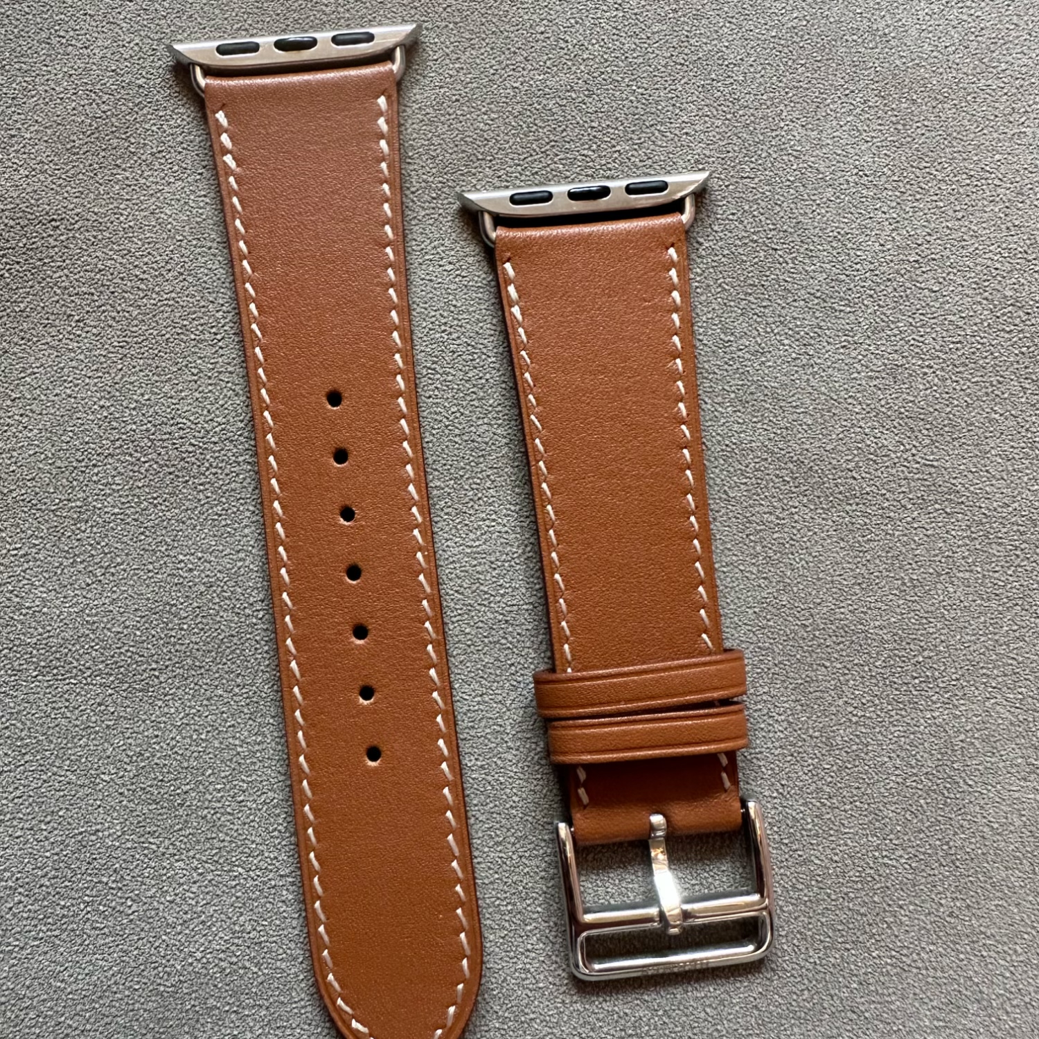 适用Iwatchs4/5/6/7/8/Ultra棕色皮质表带 牛皮材质表带防水潮流