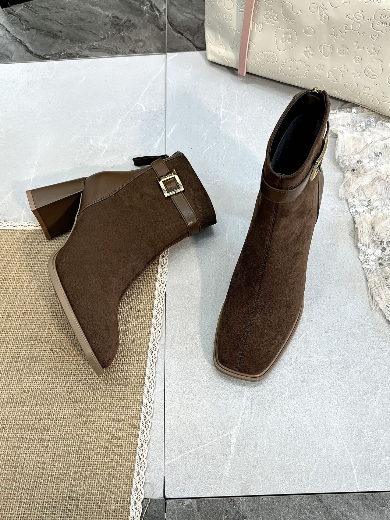 977-5（加绒） 新款秋冬百搭舒适气质时尚女士瘦瘦靴