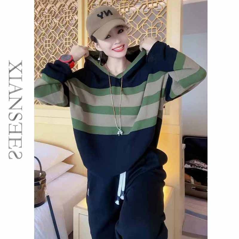 法式时尚洋气条纹连帽针织衫秋冬拼色宽松套头休闲长袖毛衣上衣女