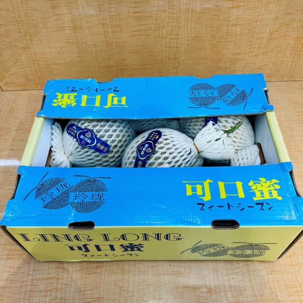 玫珑可口蜜软口网纹瓜5粒净重8斤