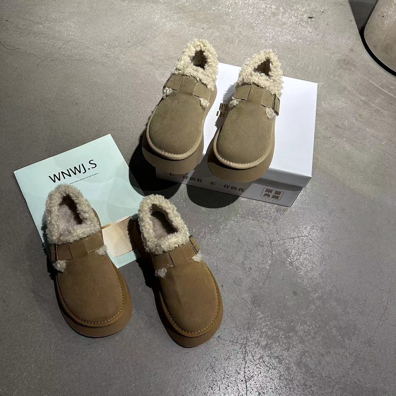【叶子服饰】冬季新品加厚毛毛时尚女鞋9905