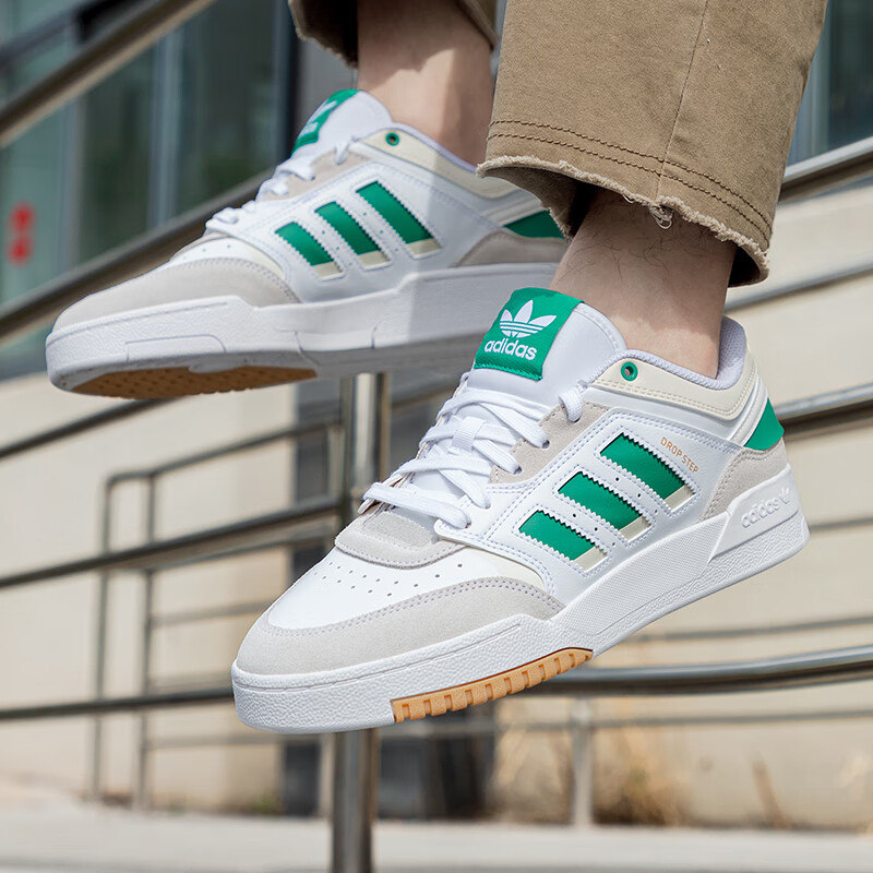 ADIDAS阿迪达斯男鞋女鞋夏季新款三叶草板鞋时尚运动休闲鞋HQ7132