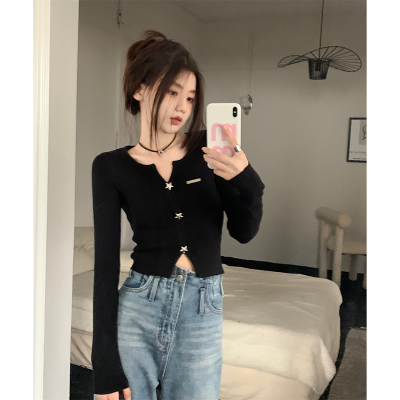 黑色上衣打底衫短款外套女士春秋爆款2023秋冬季新款毛衣针织开衫