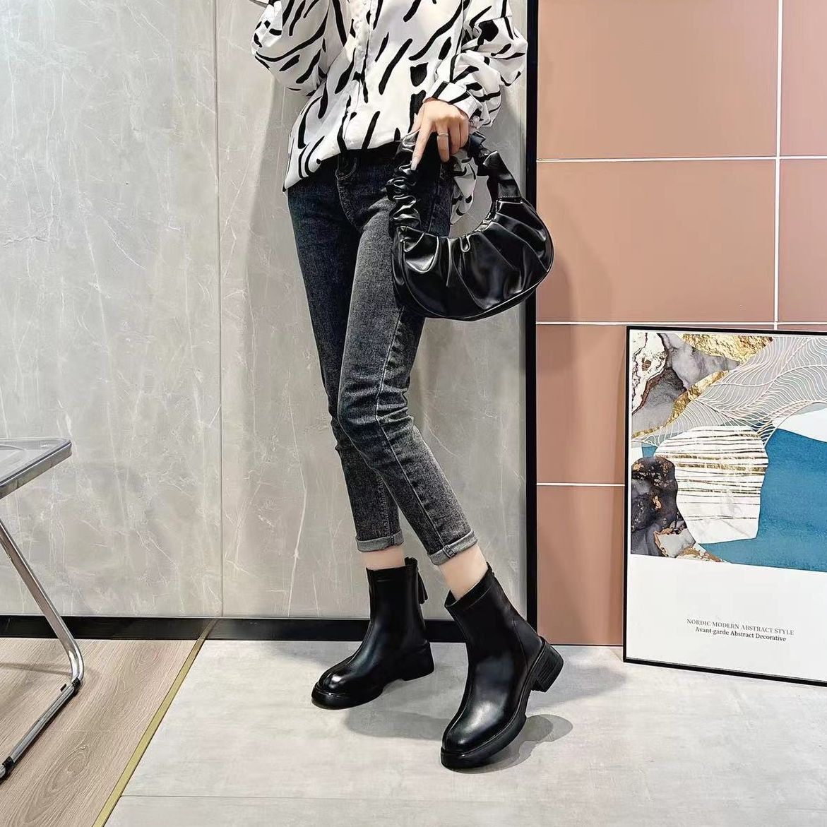 秋季新款时尚休闲潮流百搭女士厚底舒适粗跟短筒瘦瘦靴 Y 2309