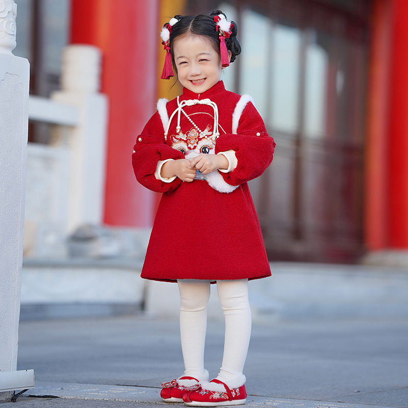 儿童唐装旗袍裙洋气马面裙冬季喜庆爆款拜年服幼儿新中式套装服装