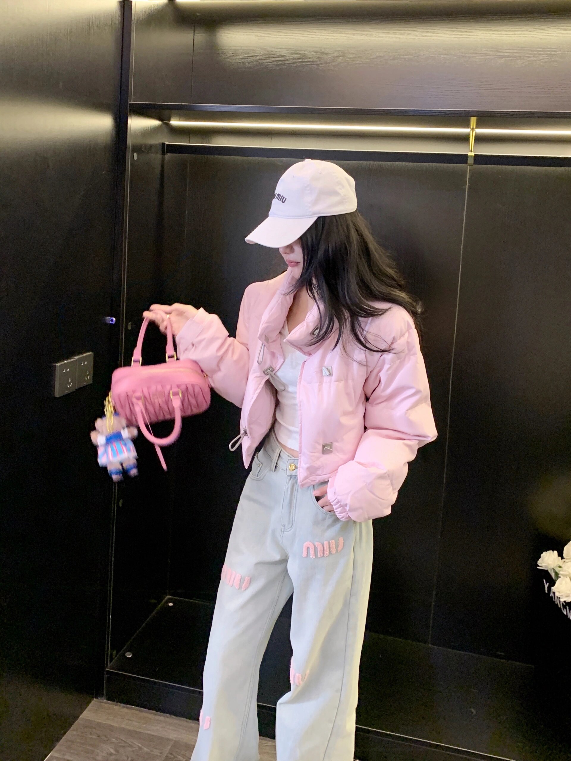 高级感炸街粉色立领短款棉服女冬季小香风厚外套字母牛仔裤套装