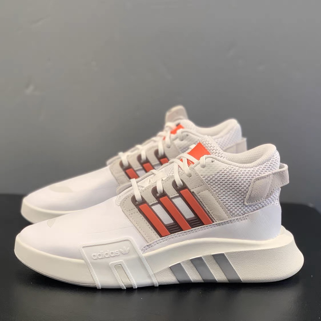 adidas阿迪达斯三叶草EQT运动休闲鞋ID4073