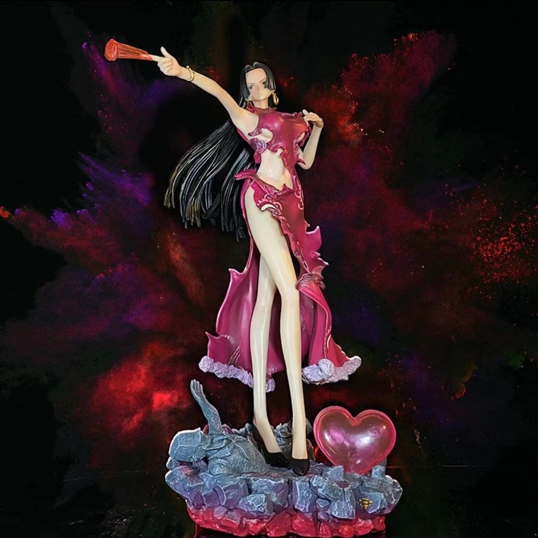 海贼王 爆衣女帝 手办摆件 送彩盒