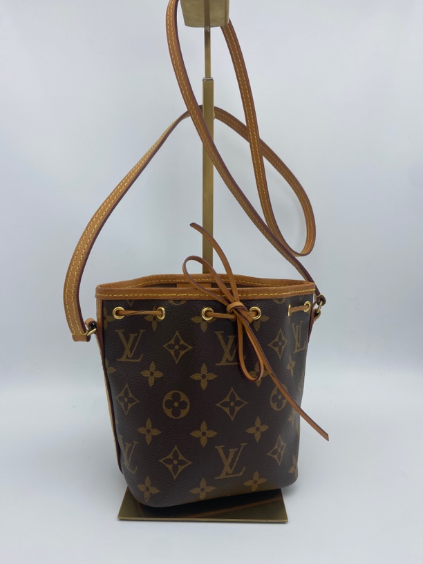 95新 LouisVuitton/路易威登 水桶mini nano斜挎包13cm/A412