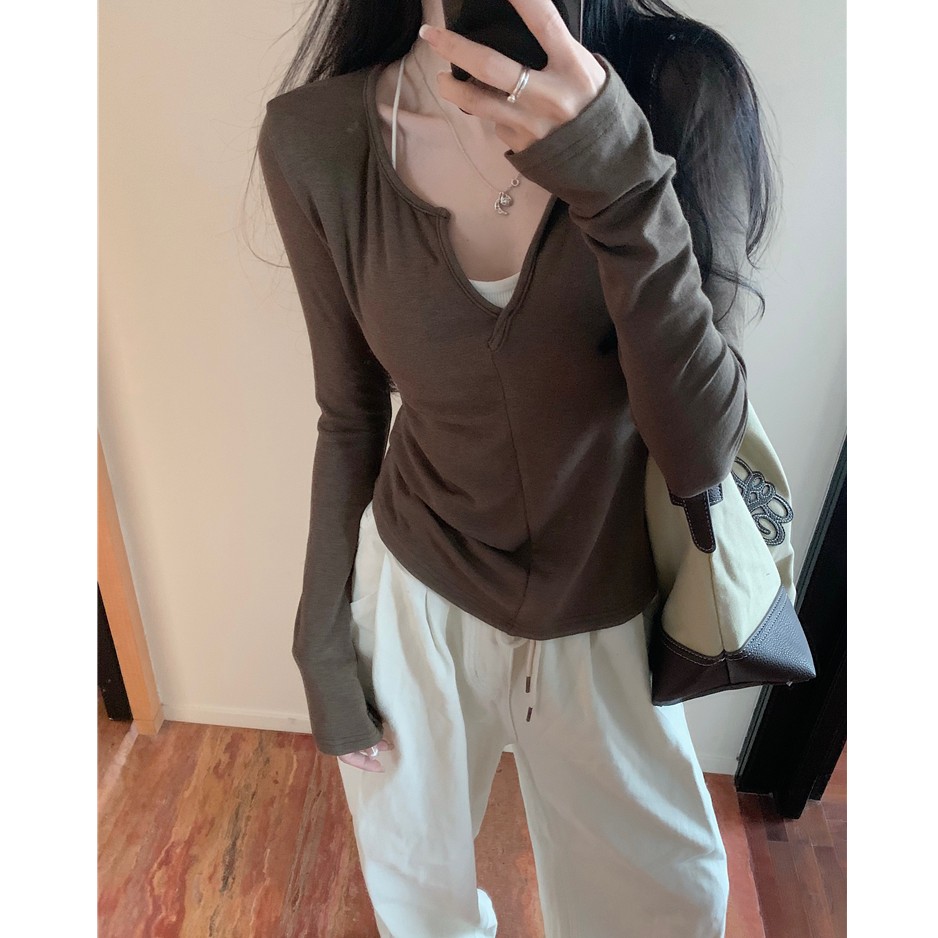 温柔气质V领修身打底衫女2023年早秋季时尚设计感薄款长袖打底衫