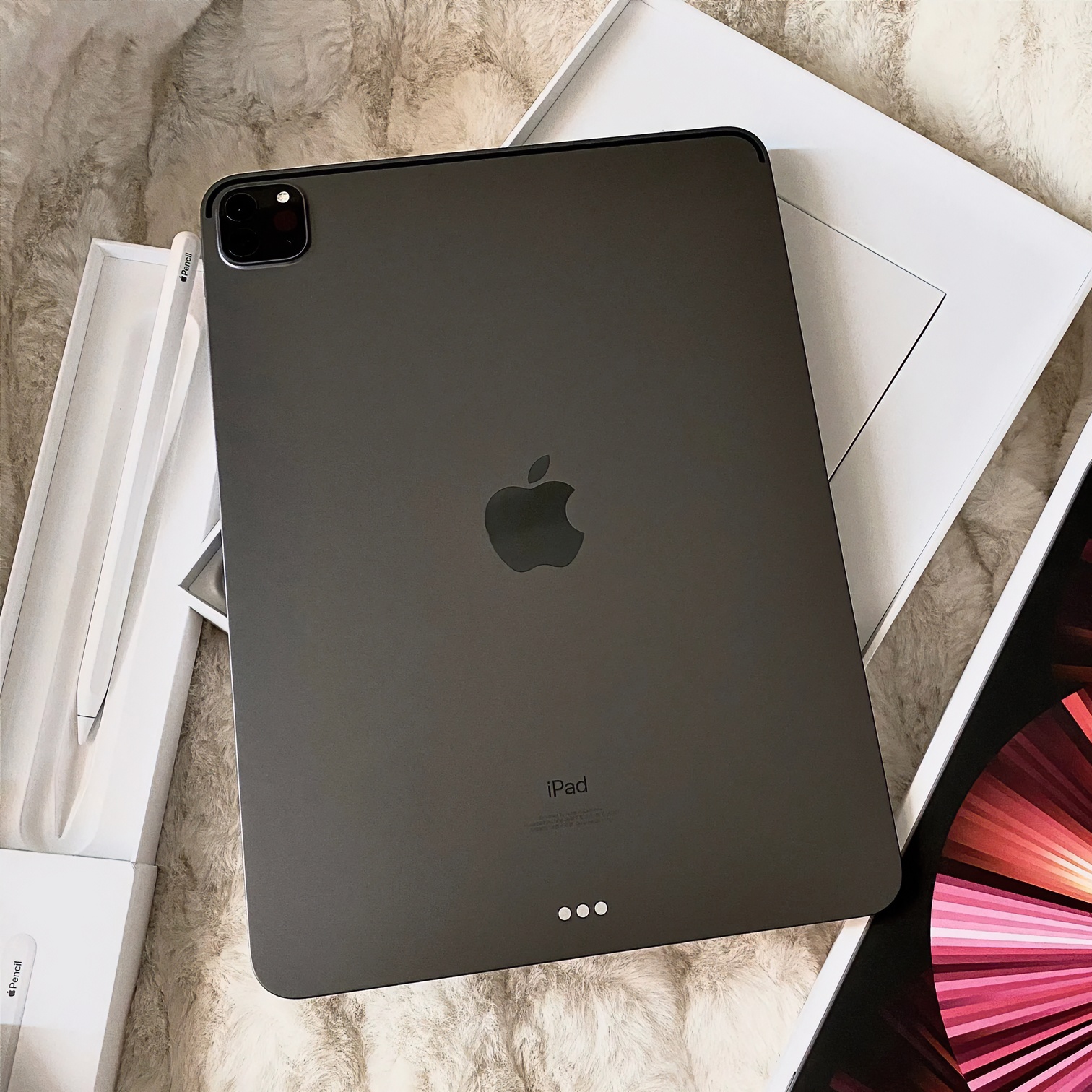 95新 Apple/苹果 ipad pro18款学生绘画游戏设计追剧网课平板电脑