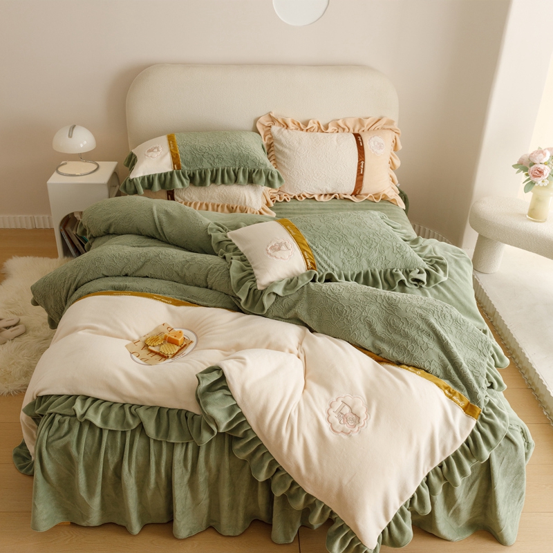 2024新款床裙款加厚牛奶绒四件套夹棉单床裙床罩秋冬加厚三件套