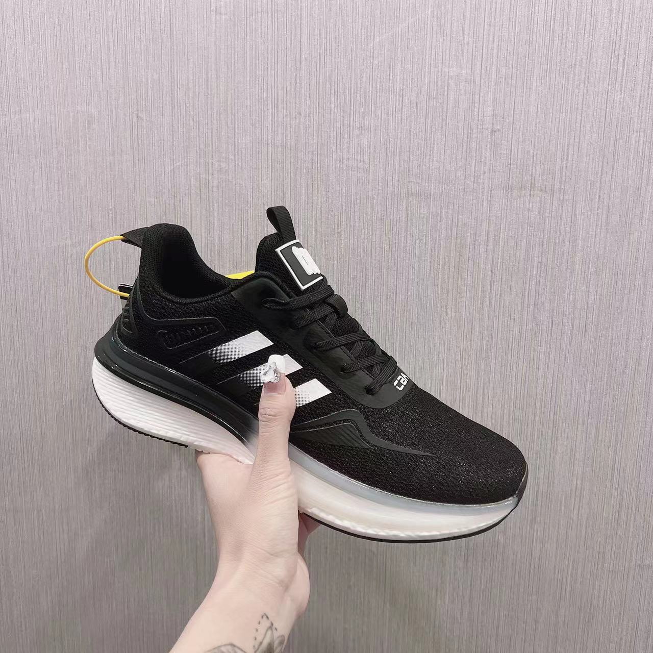 刘胖胖#103#女士休闲鞋男士新款运动鞋舒适软底情侣款运动鞋T