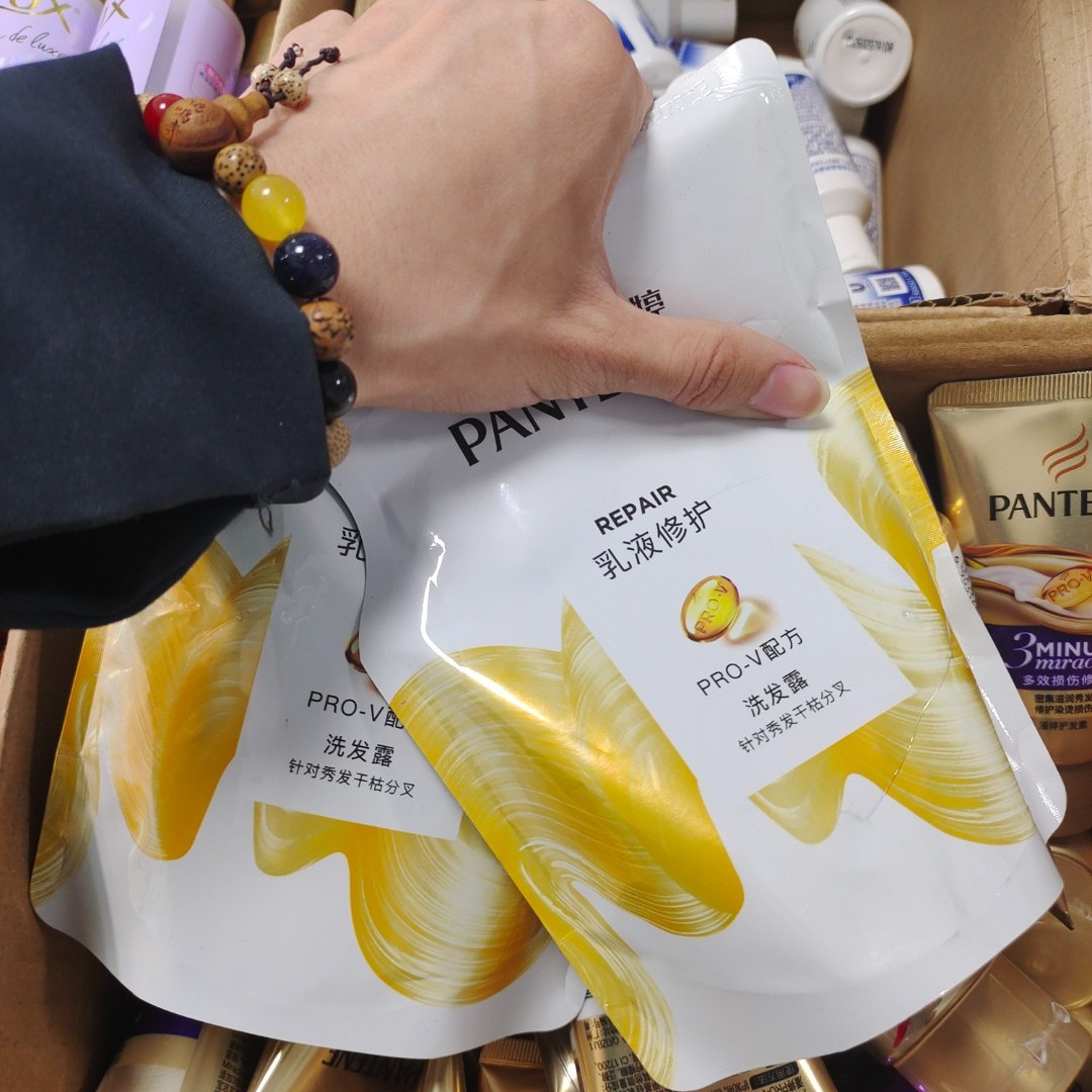 （ 潘乳液修护洗发露230g*2）洗脸巾