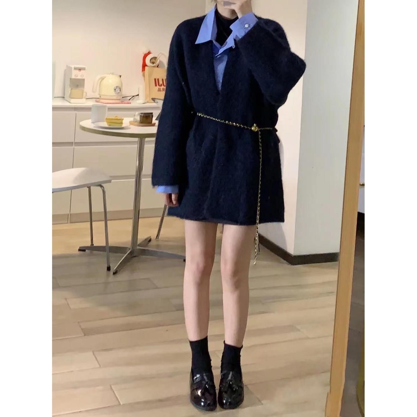 百搭法式复古衬衫女早秋新别致衬衣秋冬港味轻熟感内搭打底衫上衣