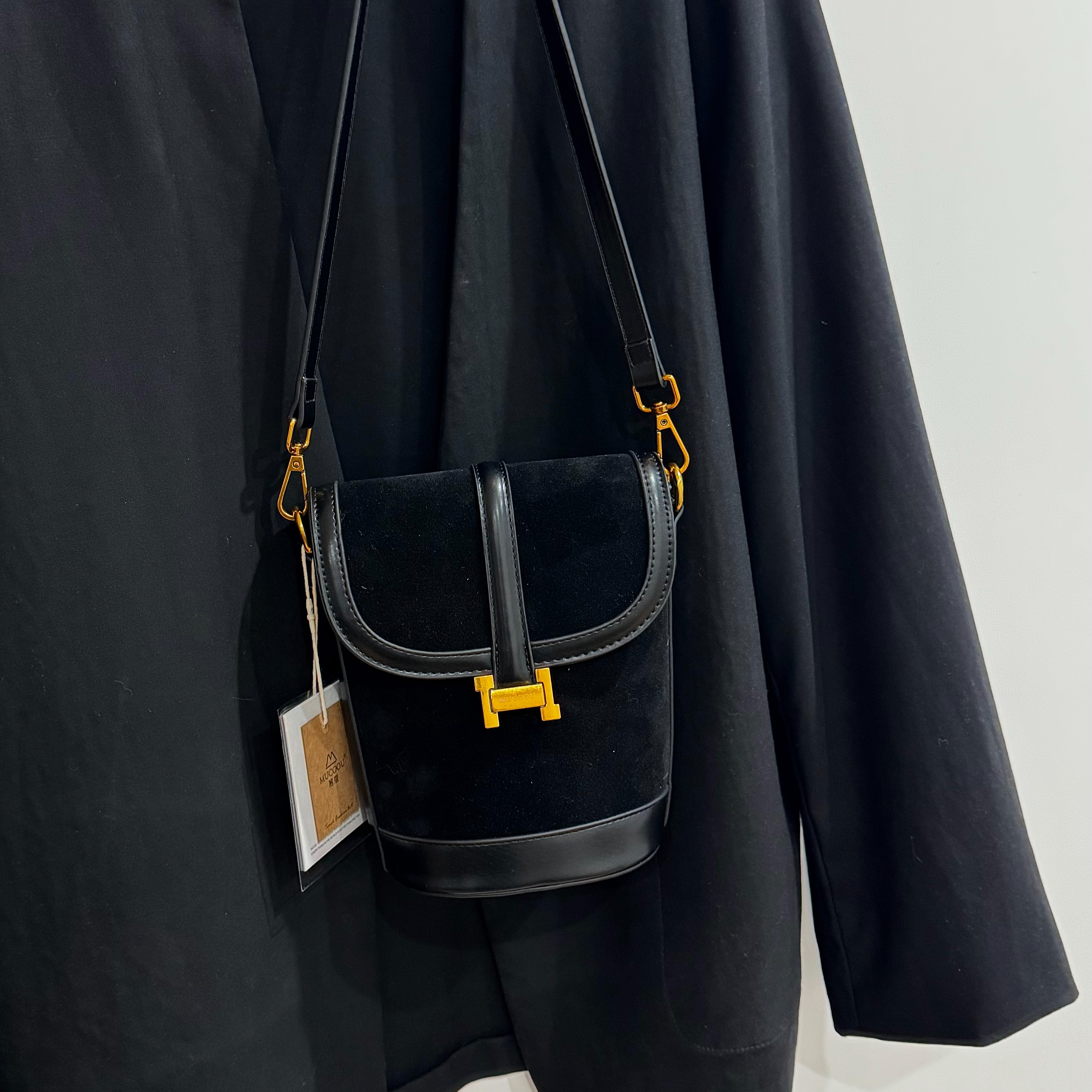 2024复古时尚磨砂皮水桶包单肩斜跨质感轻奢女包(O-54)黑色