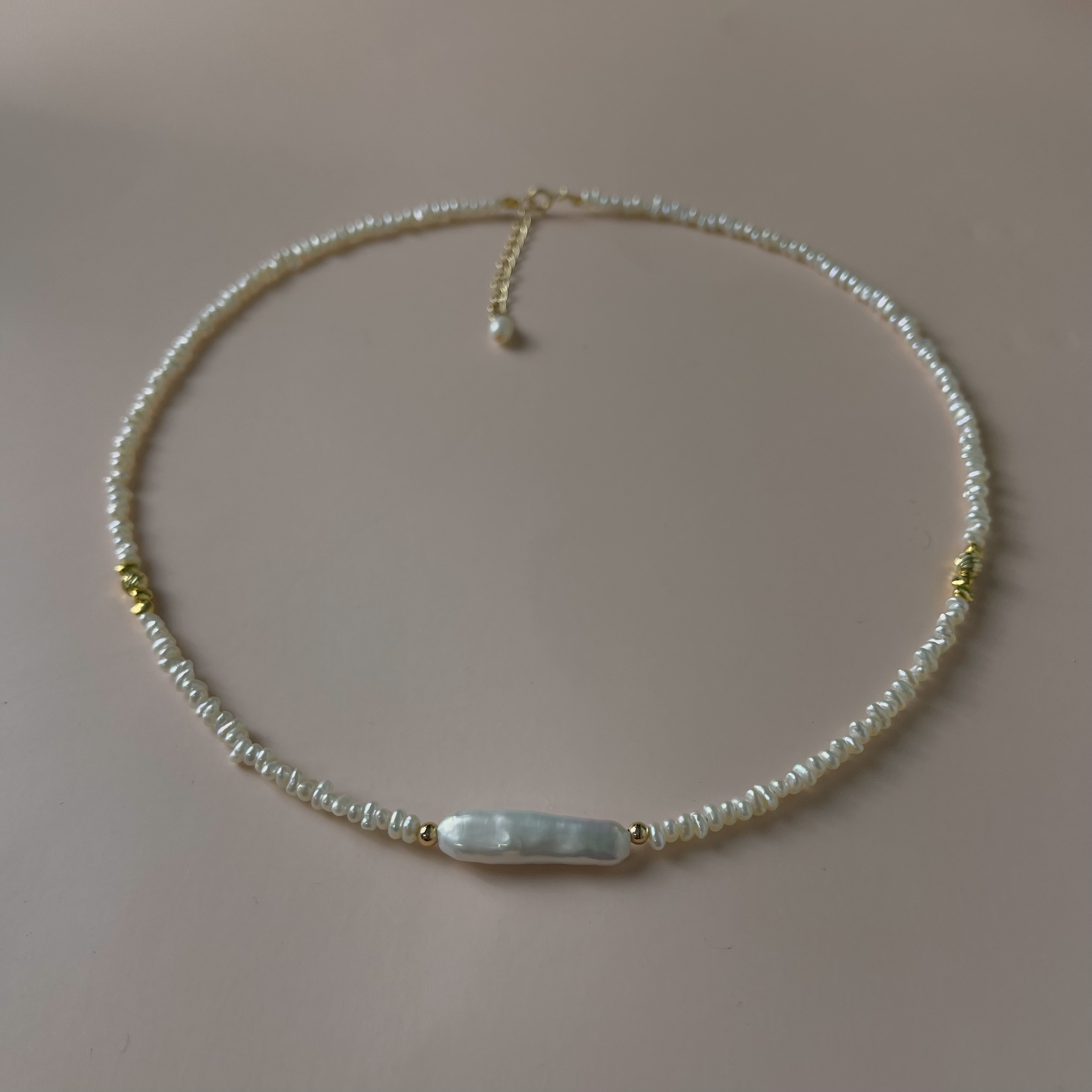 淡水无核珍珠颈链搭配小银条淡水珍珠