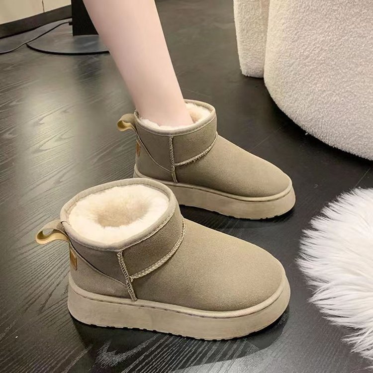 雪地靴保暖棉鞋长毛绒绒面冬季圆头短筒低跟靴子短鞋短筒靴小个子