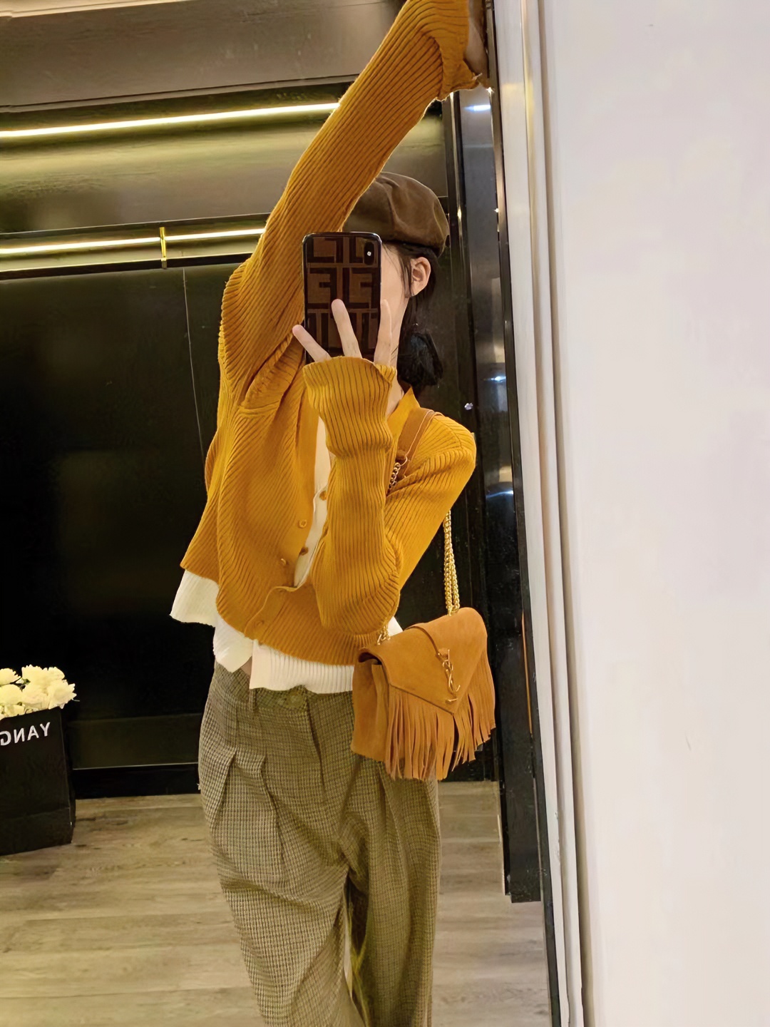 假两件针织开衫女秋季小众设计感短款休闲长袖百搭上衣阔腿裤套装