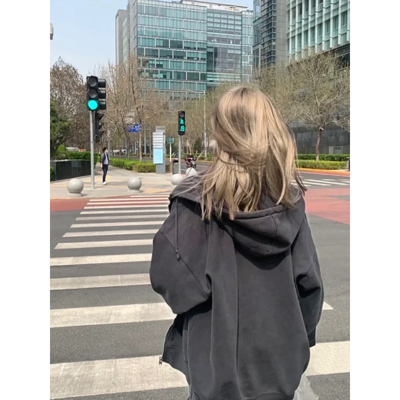 秋季灰色拉链卫衣外套女春秋薄款2023新款韩系慵懒风爆款运动开衫