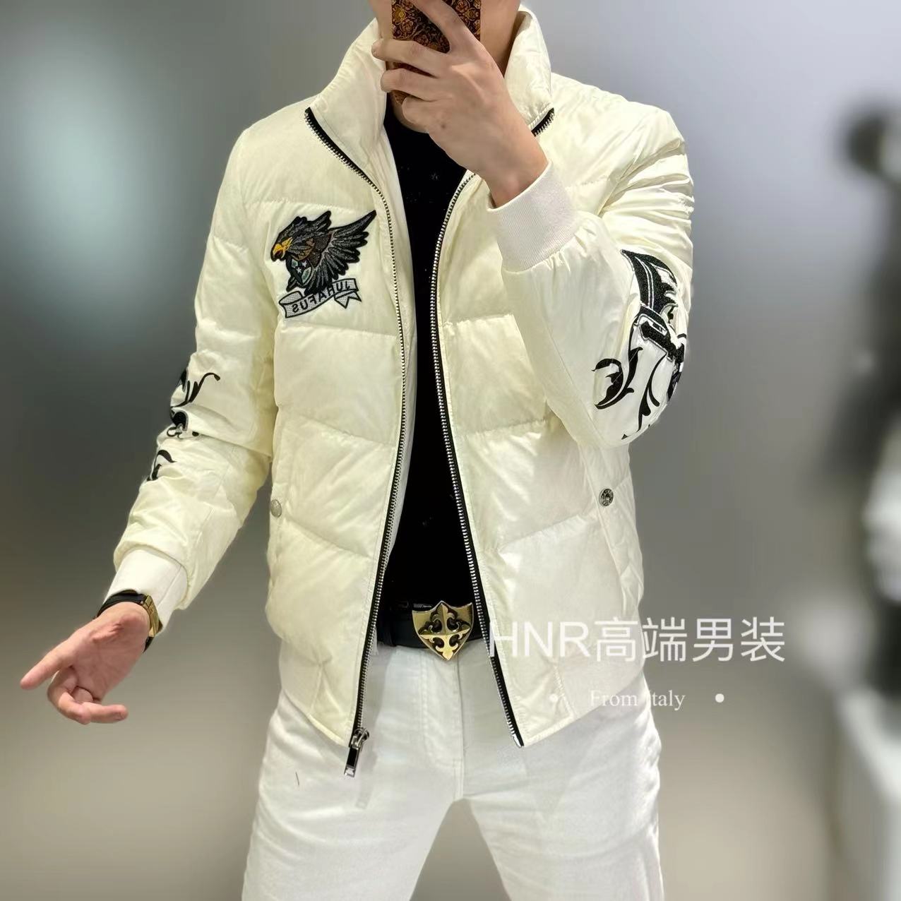 刺绣雄鹰图案新款高端男士高品质个性休闲时尚潮流百搭立领羽绒服
