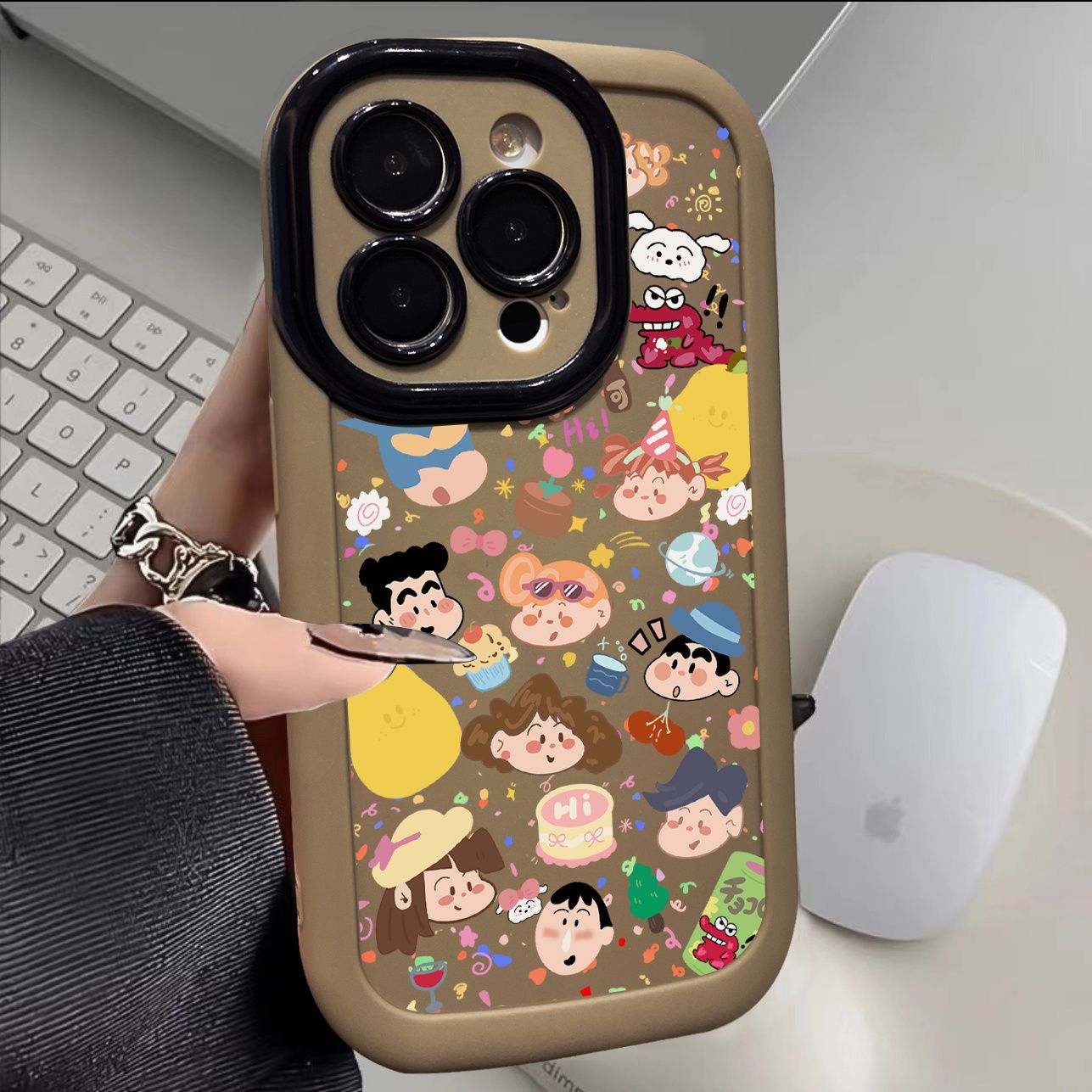 涂鸦蜡笔小新苹果15promax手机壳iPhone13卡通12小众14plus软壳11