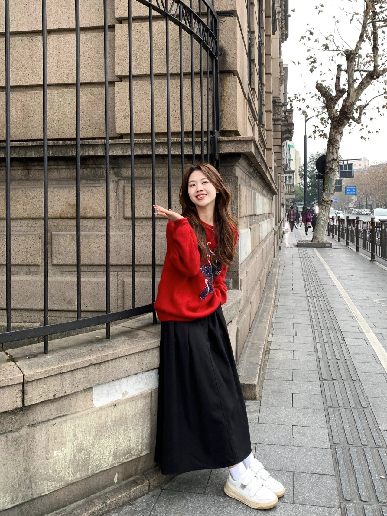 2024早春季慵懒风红色立体五角星软糯毛衣女高腰半身裙小个子套装