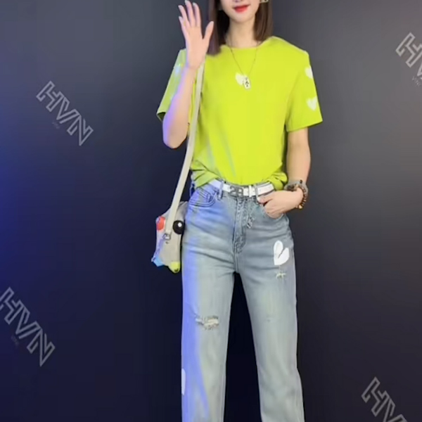 绿色短袖上衣圆领T恤时尚套装小个子高腰直筒牛仔裤减龄两件套潮