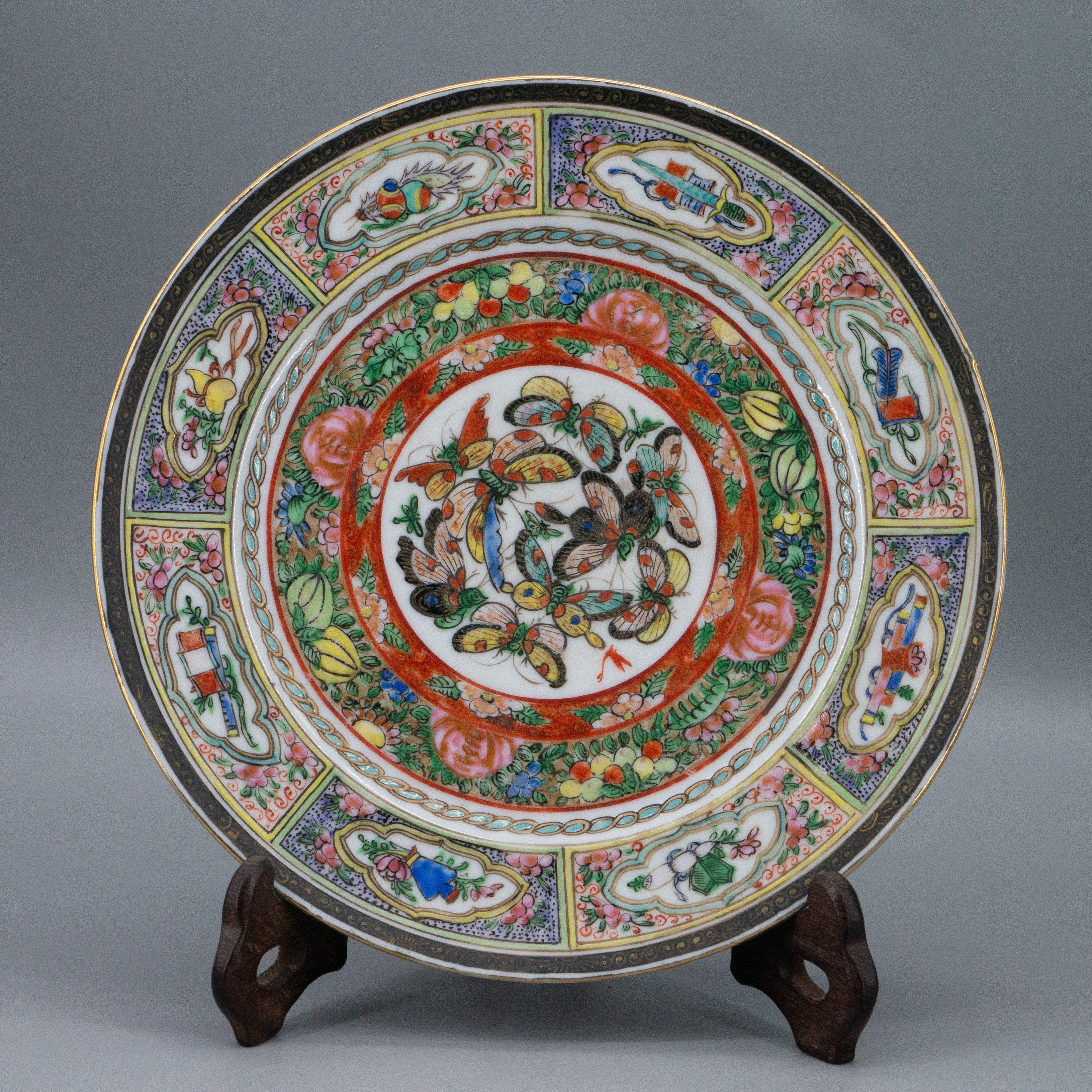 【晶晶推荐】-晚期广彩花蝶纹盘瓷器