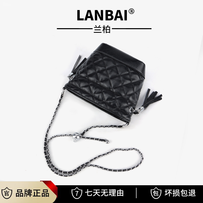 秋冬新款女士腋下水桶包包单肩斜挎包时尚轻奢菱格百搭经典包包女