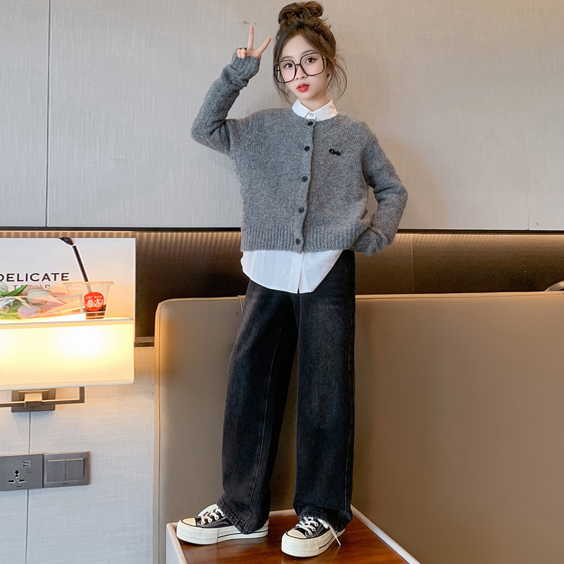 女童针织套装时髦2023秋季新款中大童韩系外穿毛衣开衫牛仔裤潮