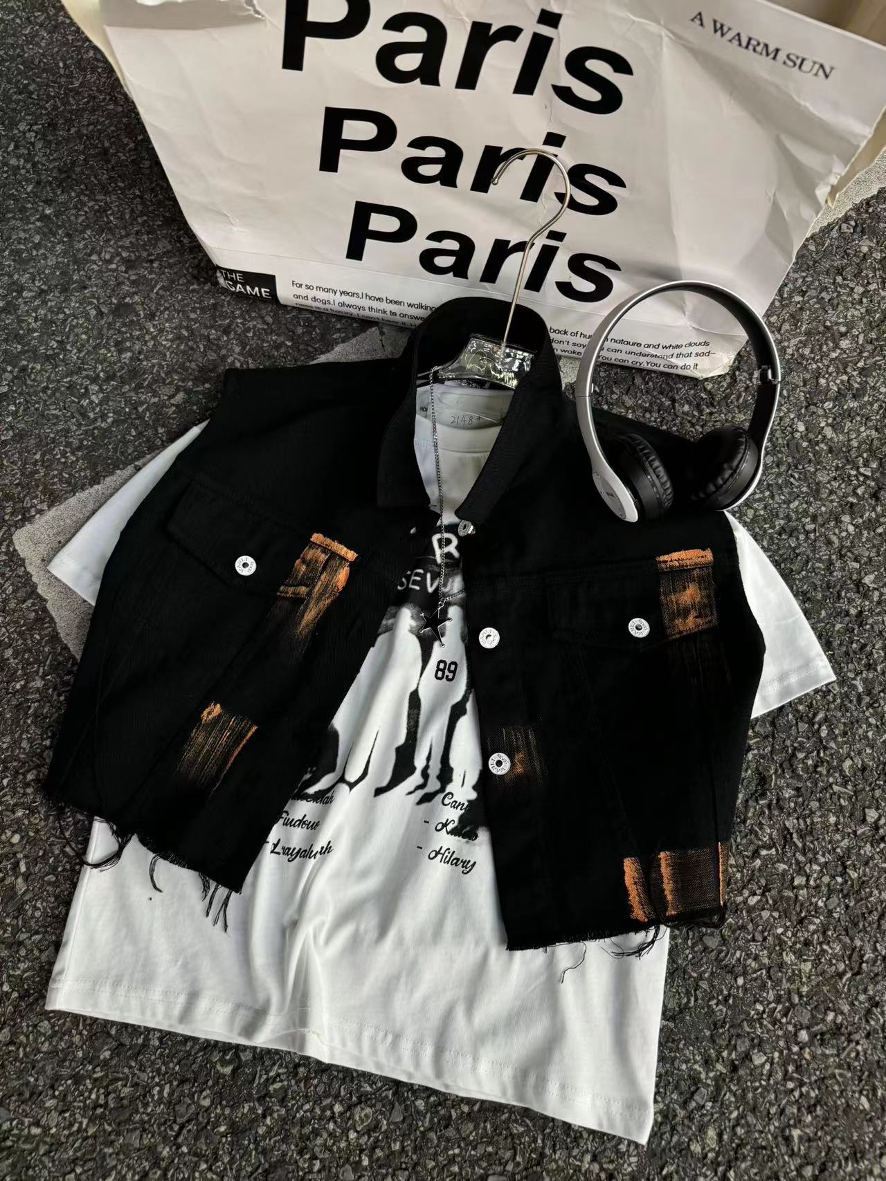 吾2024【Y】7月30日 男童女童潮流黑色喷漆牛仔马甲2569-