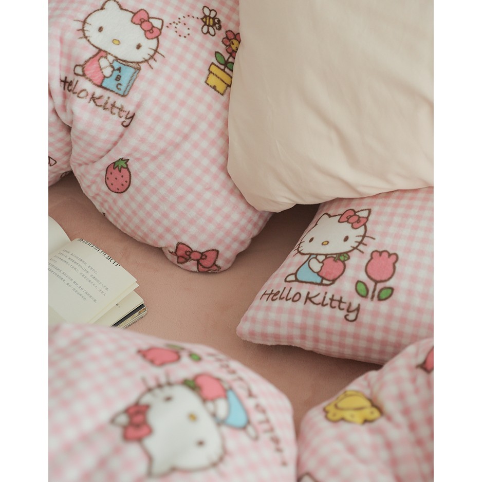 温暖居家Hello Kitty正版联名 卡通女生加厚牛奶绒秋冬保暖套件
