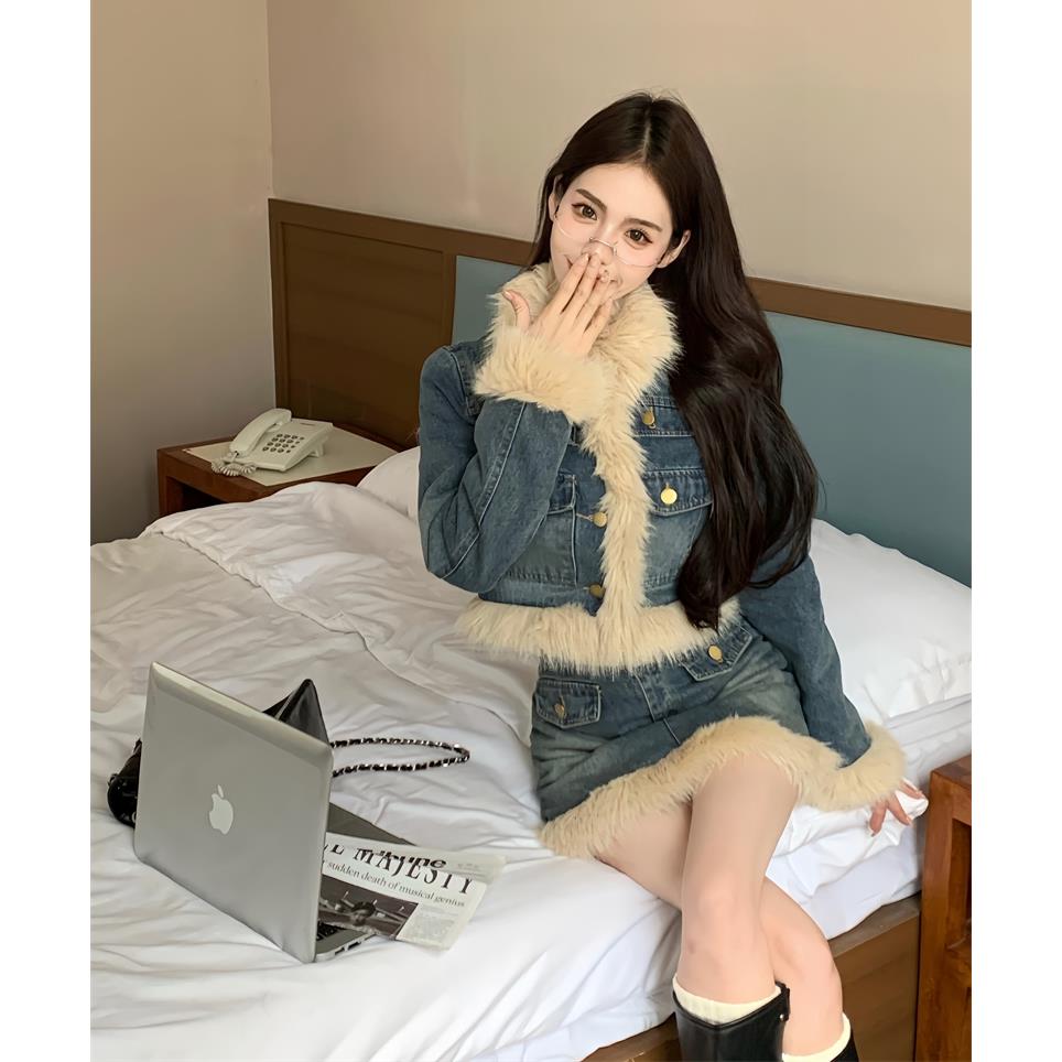 小香风高级感时尚套装女冬季毛绒绒牛仔外套性感包臀半身裙两件套