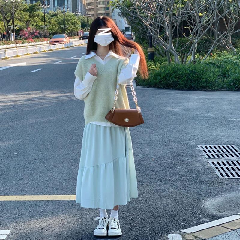 针织小个子显瘦白色衬衫毛衣马甲半身裙三件套穿搭气质甜美感套装