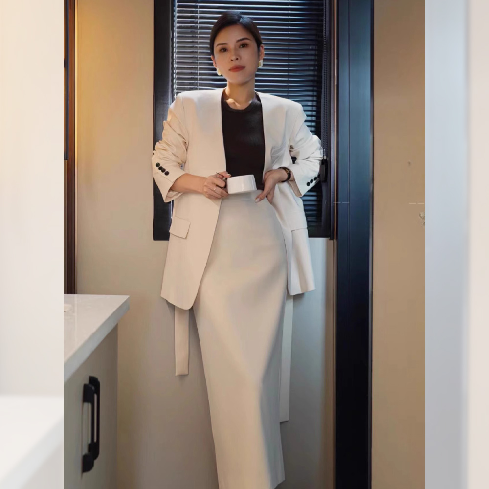 秋冬气质新款女装西装套装裙爆款洋气女款通勤显瘦减龄时尚两件套