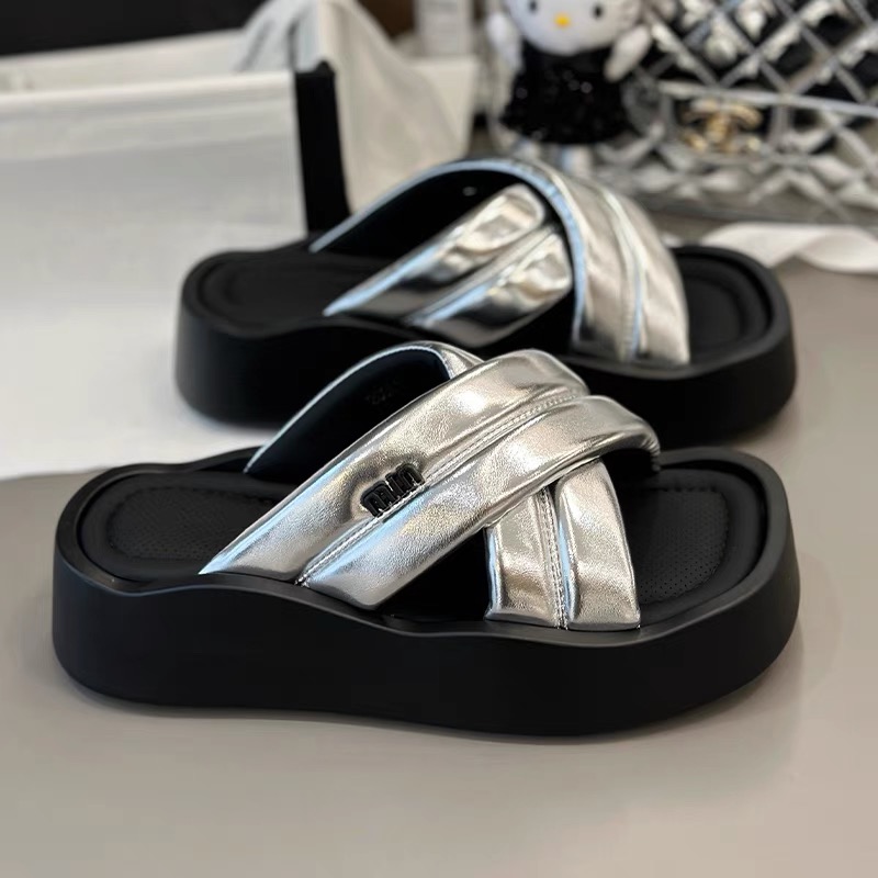 小个子厚底交叉拖鞋女外穿2024夏款时尚复古百搭松糕露趾罗马凉拖