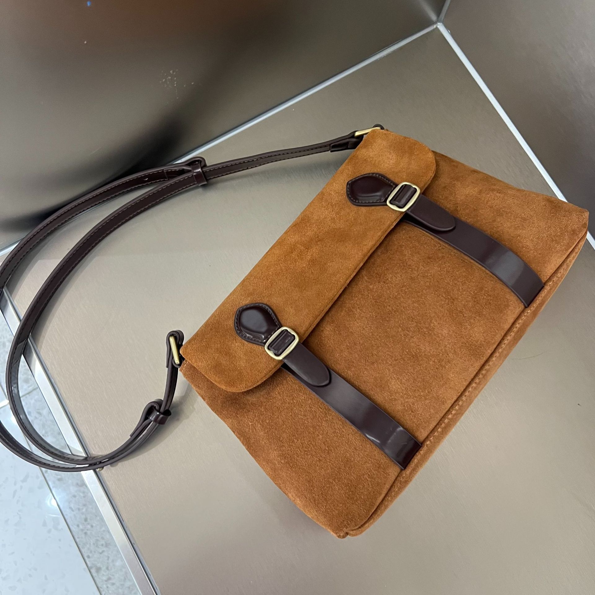 2023秋冬新款邮差包头层百搭复古牛皮女包真皮单肩斜挎包小众女士