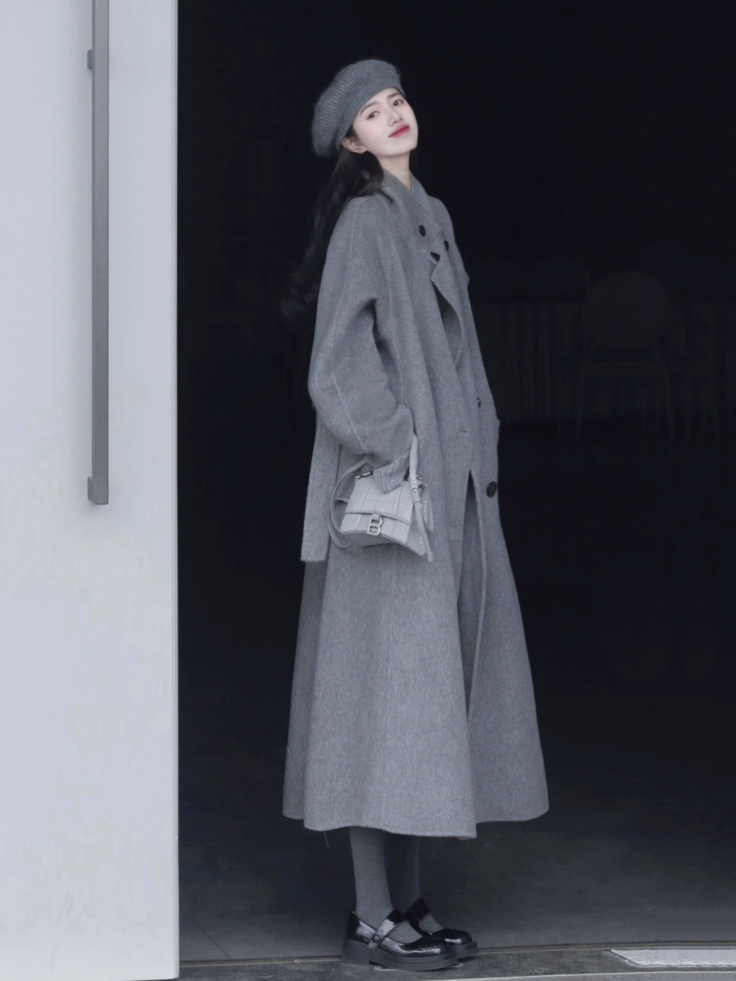 灰色呢子大衣女秋冬小个子高级感赫本风中长款双面呢加厚毛呢外套