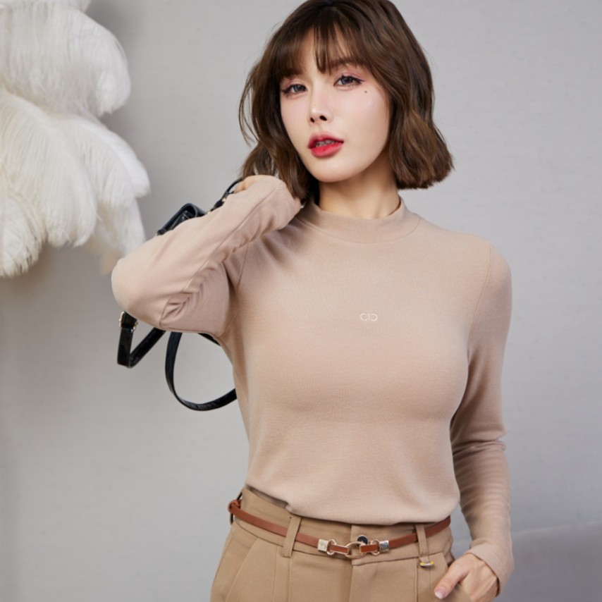 门店299【莱赛尔天丝+膨体德绒+优可丝】字母刺绣女款中领打底衫