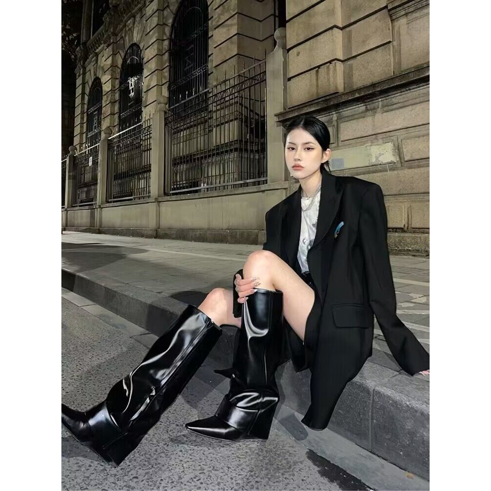 1cothen2023新款不过膝高筒靴子女尖头高跟骑士靴漆皮小众裤管靴