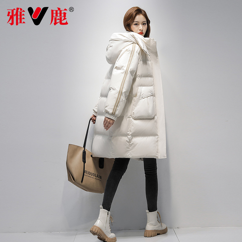雅鹿中长款女士羽绒服2023冬季新品加厚保暖可脱卸连帽韩版外套