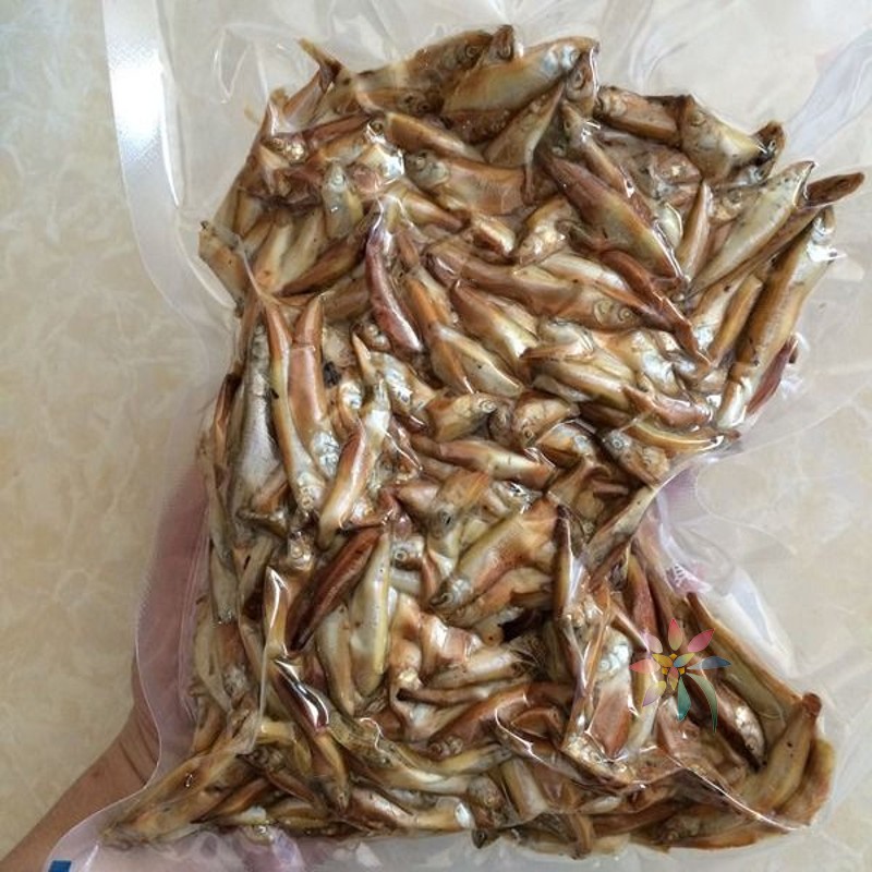 正宗白洋淀农家特产熏公鱼锅包小鱼小油鱼真空包装保/0lb蔬菜组合