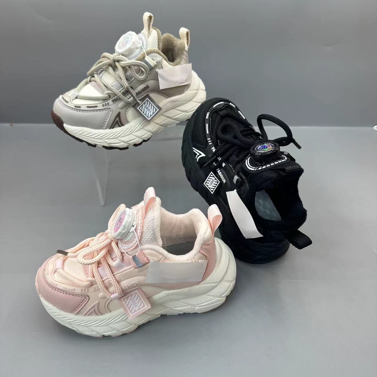 二棉旋转扣女款潮鞋A602皮面儿童鞋休闲贴片底百搭时尚运动鞋厚底