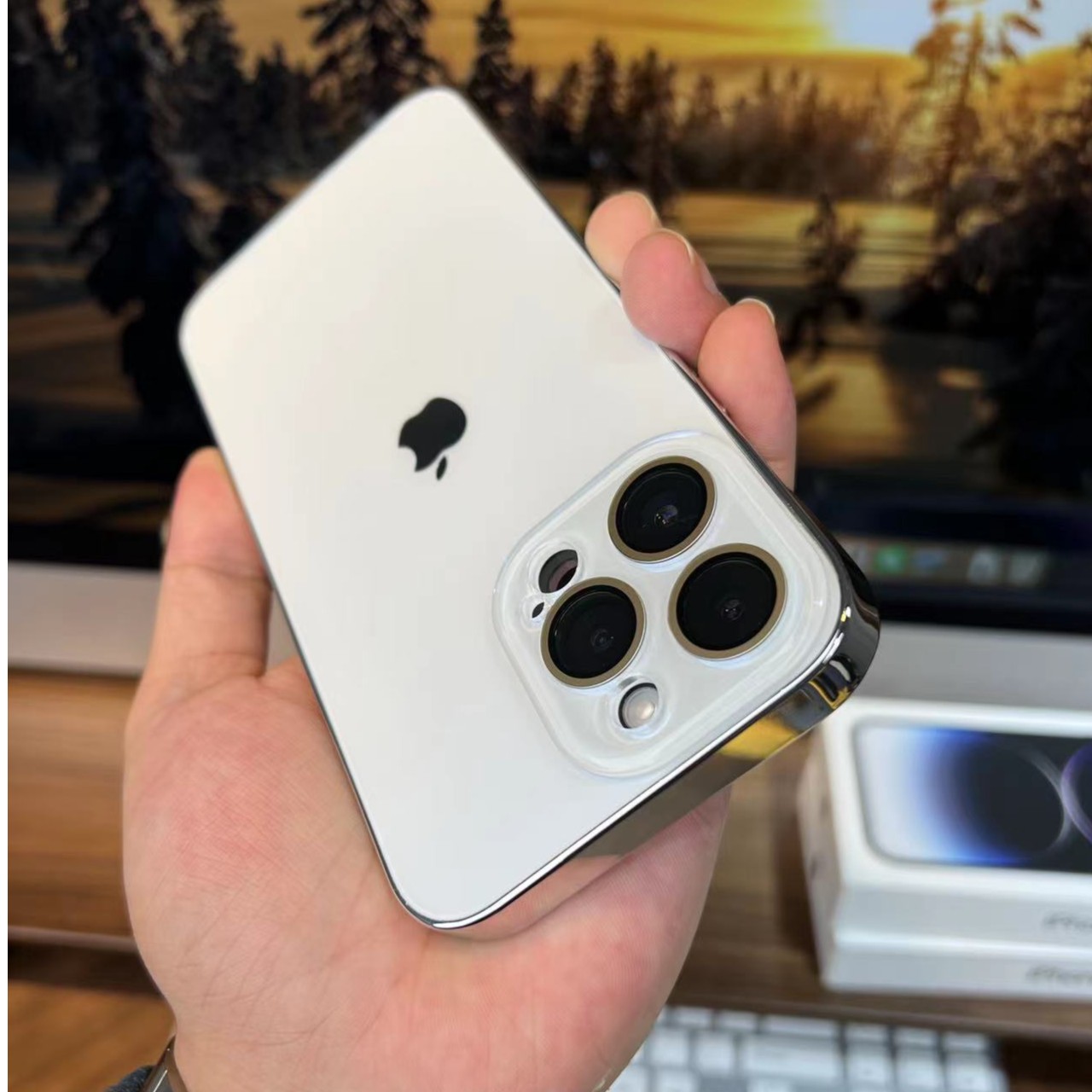 高级感苹果14/13/12/11纳米AG磨砂带镜头膜iphone14promax手机壳